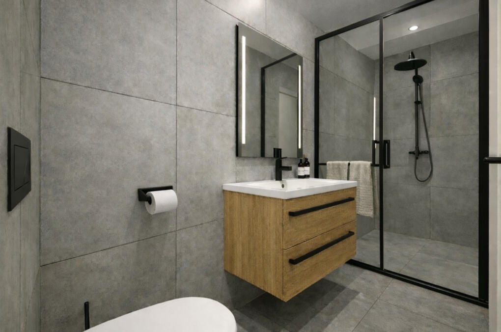 Nebo s doplňky v černé barvě? Nebo s doplňky v černé barvě?